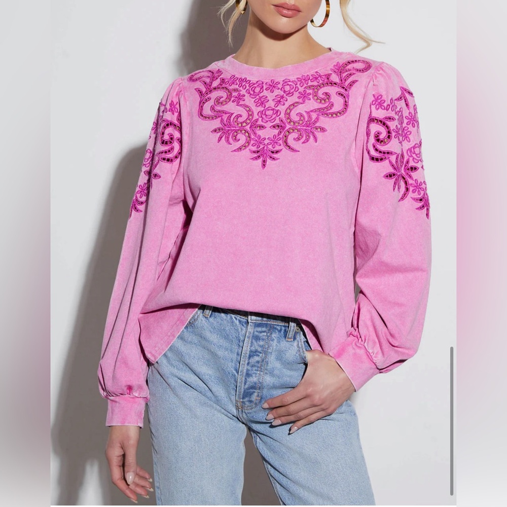 VICI FATE Charisma Abstract Pattern Sweatshirt, Large, NWT